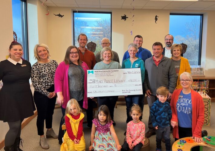 Minot Area Community Foundation donates to library project News